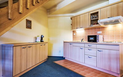 Accommodation:&nbsp;Belvedere 63.2