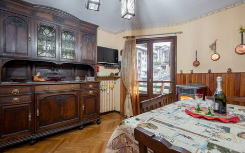 Hedelweiss House: Cabinetry, Property, Furniture, Countertop, Drawer, Wood, Kitchen, Lighting, Chair, Interior Design