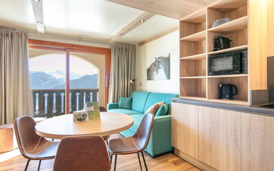 Accommodation:&nbsp;Beauregard 606.1