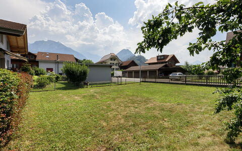 Chalet Dori: Grass, Building, House, Residential Area, Home, Roof, Rural Area, Landscape, Land Lot