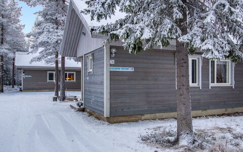 Aslakin Helmi a: Cottage, House, Home, Garden Buildings, Siding, Log Cabin, Farmhouse, Estate, Shed, Yard