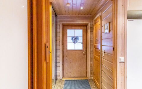 Pyhänkarhu 1: Cottage, House, Home, Garden Buildings, Siding, Log Cabin, Farmhouse, Estate, Shed, Yard