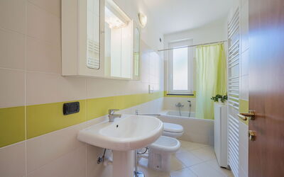 Accommodation:&nbsp;Tulipano 500.4