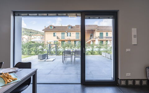 Imperia 388: Building, Window, Plant, Table, Tree, Shade, Wood, Floor, Door