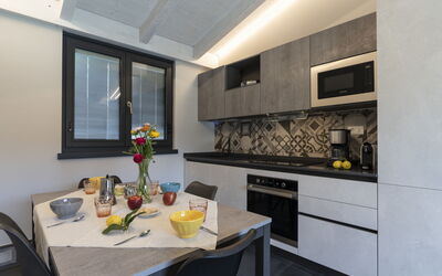 Accommodation:&nbsp;Vermentino 388.4