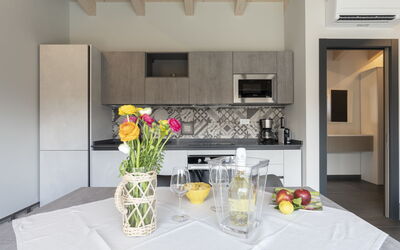 Accommodation:&nbsp;Pigato 388.3