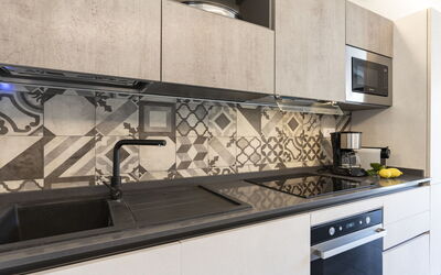 Accommodation:&nbsp;Vermentino 388.4