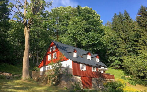 Sunny Slope & Sauna: Plant, Sky, Building, Cloud, Tree, Natural Landscape, House, Land Lot, Cottage, Grass