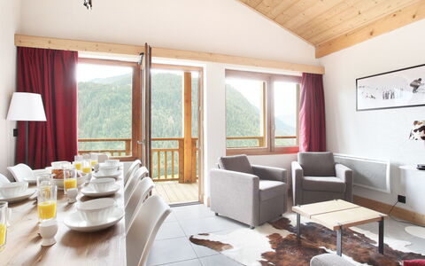 Accommodation:&nbsp;Odalys Collection les Fermes de Chatel 800.3