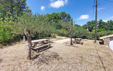 Les Eaux Claires: Grass, Home, Land Lot, Garden, Groundcover, Door, Siding, Farmhouse, Garden Buildings