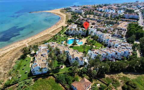 Dénia 664: Estate, Shade, Resort, Landscaping, Resort Town, Mansion, Hacienda, Vacation, Seaside Resort