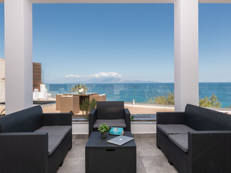 Accommodation:&nbsp;Bouka 1