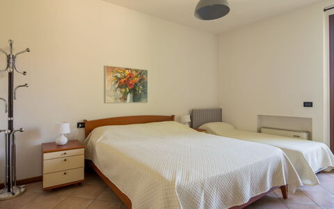 Lazise 756: Property, Furniture, Comfort, Textile, Wood, Bed Frame, Interior Design, Shade, Building, Floor
