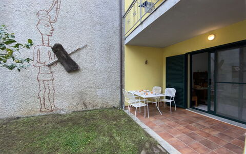 La Caletta 710: Property, Plant, Interior Design, Wood, Building, Table, Wall, Chair, Floor, Shade