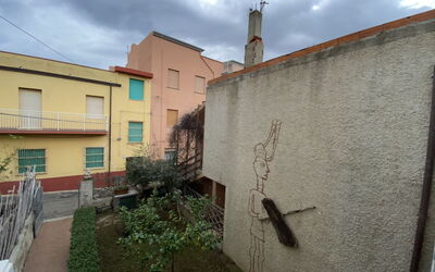 Accommodation:&nbsp;Blue House 710.1