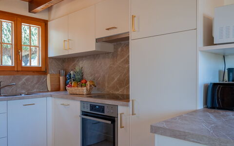 Anusach: Cabinetry, Countertop, Property, Building, Kitchen Sink, Window, Wood, Kitchen, Kitchen Appliance, Kitchen Stove
