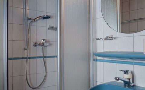 Anusach: Plumbing Fixture, White, Sink, Bathroom, Tap, Shower, Shower Door, Shower Head
