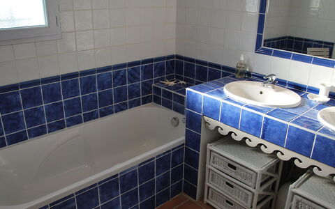 Clos Saint Joseph: Bathroom, Tile, Property, Blue, Room, Floor, Sink, Bathtub, Wall, Architecture