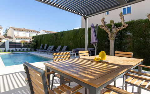La Barca: Furniture, Outdoor Furniture, Outdoor Table, Chair, Swimming Pool, Composite Material, Shade, Patio, Awning, Outdoor Structure