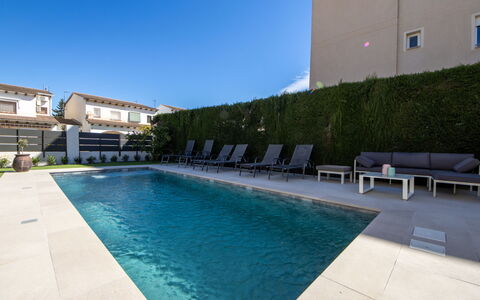La Barca: Swimming Pool, Outdoor Furniture, Resort, Composite Material, Water Feature, Leisure, Shade, Thermae, Sunlounger, Courtyard