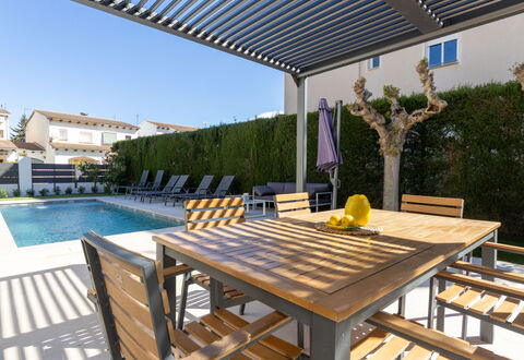 La Barca: Furniture, Outdoor Furniture, Outdoor Table, Chair, Swimming Pool, Composite Material, Shade, Patio, Awning, Outdoor Structure