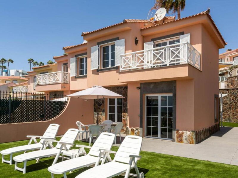 Chalet Santa Ana 25