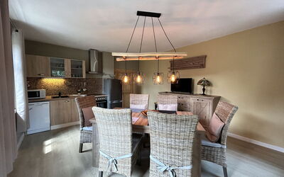 Accommodation:&nbsp;Frushi 111.1
