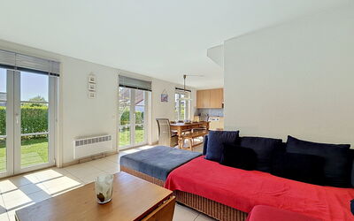 Accommodation:&nbsp;Vissershuis 92 with Parking 990.3