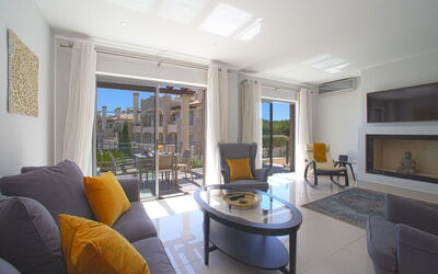 Accommodation:&nbsp;Pine Hills Ambar 171.8