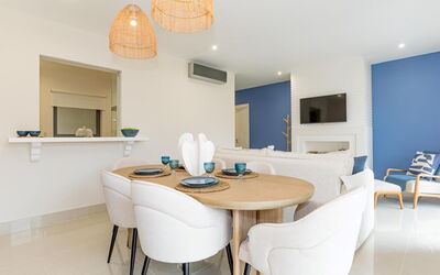 Accommodation:&nbsp;Pine Hills Reva Santuary Modern Elegance 171.14