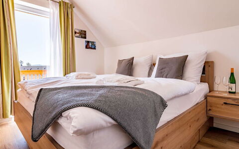 Lakeside Village 35: Property, Furniture, Comfort, Window, Wood, Textile, Bed Frame, Shade, Pillow, Building