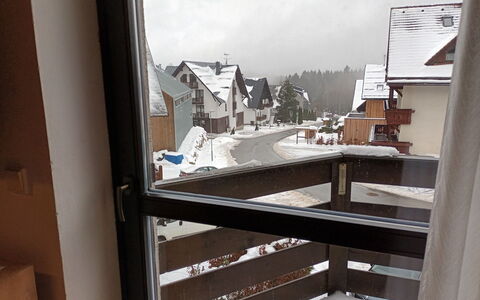 Harrachov 547: Property, Sky, Building, Window, Wood, Cloud, Material Property, House, Composite Material