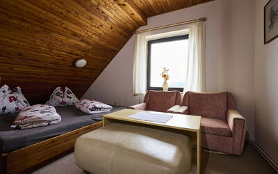 Accommodation:&nbsp;Mountain Duplex & Balcony 547.1