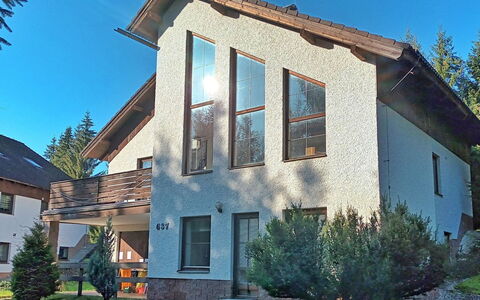 Accommodation:&nbsp;Compact Mountain Base 637.2