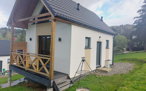 Chatka Pod Górką: Sky, Plant, Window, Building, Cloud, House, Land Lot, Tree, Door, Grass