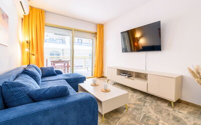 Accommodation:&nbsp;Cala Dorada 702.3