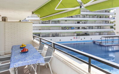 Accommodation:&nbsp;Riviera Park 703.8