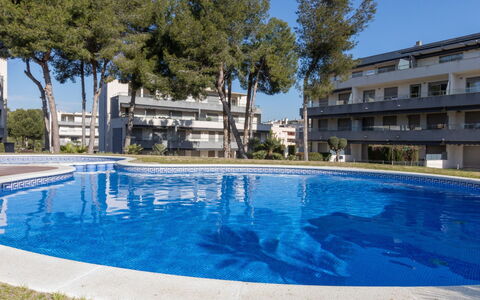 Salou 745: Water, Plant, Building, Sky, Swimming Pool, Azure, Tree, Window, House, Condominium