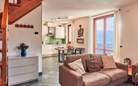Accommodation:&nbsp;705 16.3