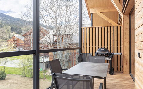 Sankt Georgen am Kreischberg 180: Table, Plant, Property, Furniture, Sky, Building, Window, Chair, Wood, Interior Design