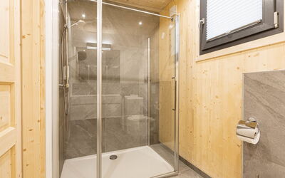 Accommodation:&nbsp;# 3A mit Sauna & Pool 180.4