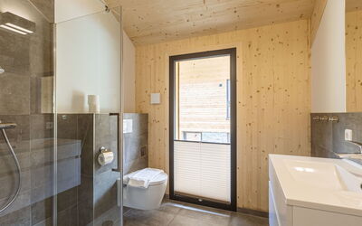 Accommodation:&nbsp;#5B mit Sauna & Pool 180.6