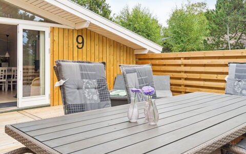 Roir - 250M from the Sea: House, Cottage, Roof, Garden Buildings, Shade, Shed, Backyard, Outdoor Furniture, Yard, Lawn