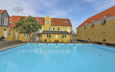 Amaia - 500M from the Sea