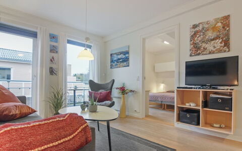 Gjuro - 50M from the Sea: Wood, Furniture, Apartment, Room, Ceiling, Wood Stain, Chair, Hardwood, Varnish, Lumber
