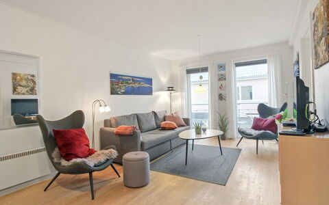 Gjuro - 50M from the Sea: Wood, Furniture, Apartment, Room, Ceiling, Wood Stain, Chair, Hardwood, Varnish, Lumber