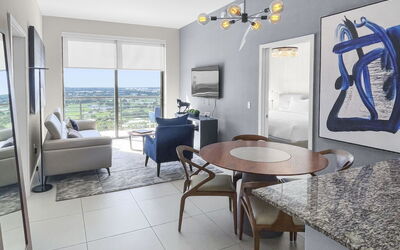 Grand 2.7: Table, Furniture, Couch, Picture Frame, Interior Design, Wood, Living Room, Floor, Flooring, Building