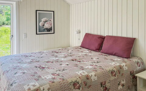 Greta - 200M from the Sea: Wood, Bedroom, Linens, Bed Sheet, Textile, Bed, Interior Design, Floor, Flooring, Bedding