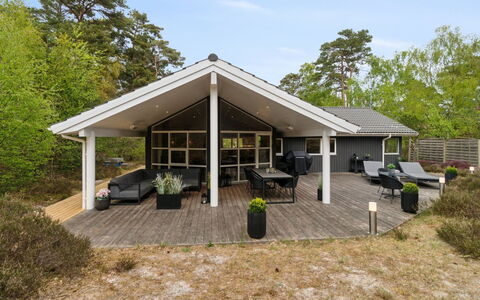 Bergulv - 75M from the Sea: House, Cottage, Roof, Garden Buildings, Shade, Shed, Backyard, Outdoor Furniture, Yard, Lawn