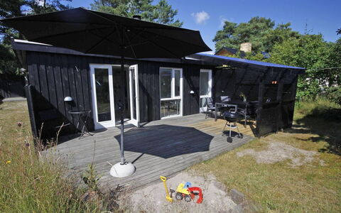 Talvikki - 250M from the Sea: Wood, Furniture, Apartment, Room, Ceiling, Wood Stain, Chair, Hardwood, Varnish, Lumber